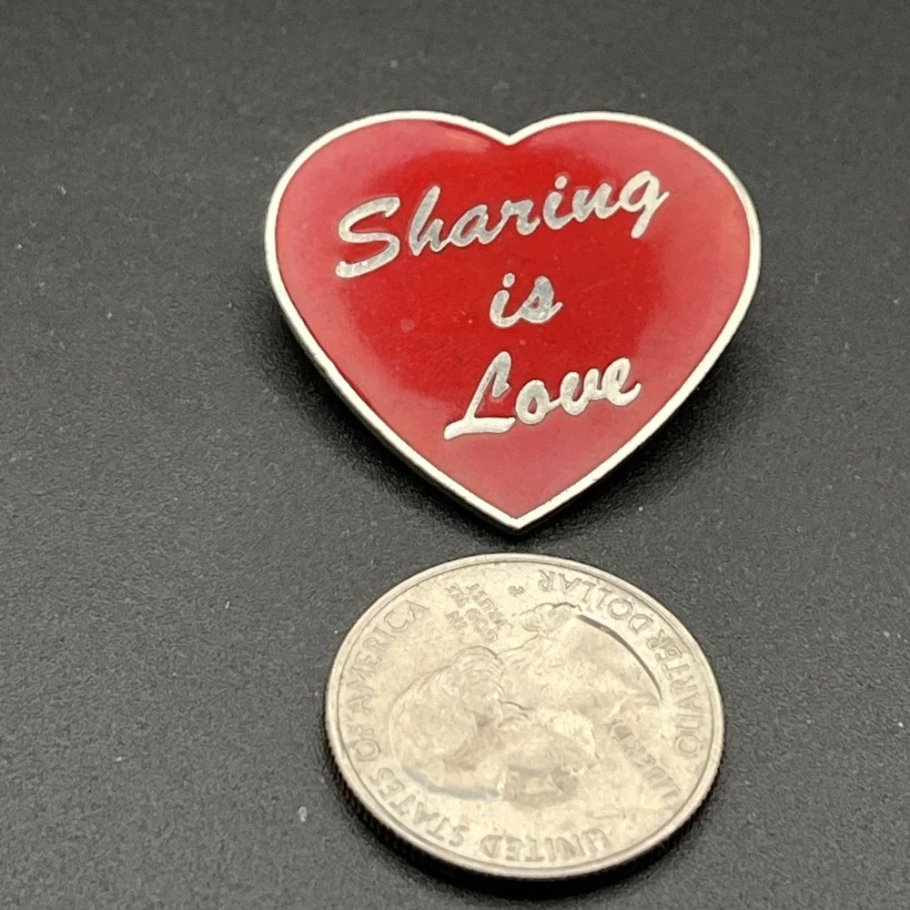 Sharing Is Love Red Heart‎ Lapel Hat Pin